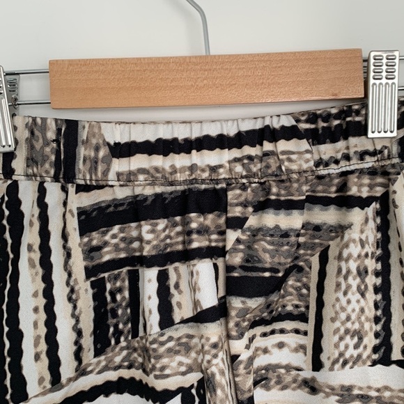 A.N.A Skirt - Picture 5 of 8